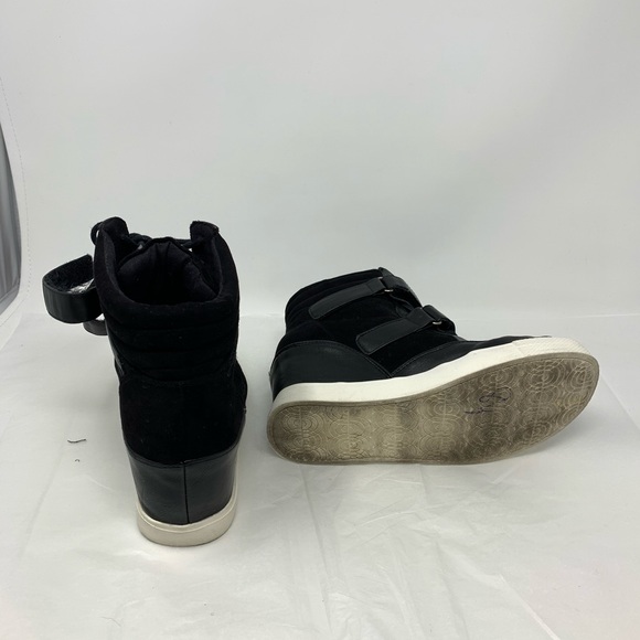 SOLD! Super Cute TORRID Black Wedge Sneakers! - Picture 5 of 5